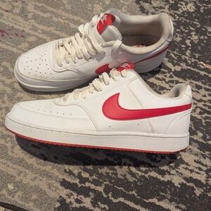 Nike Men's White and Red Sneakers